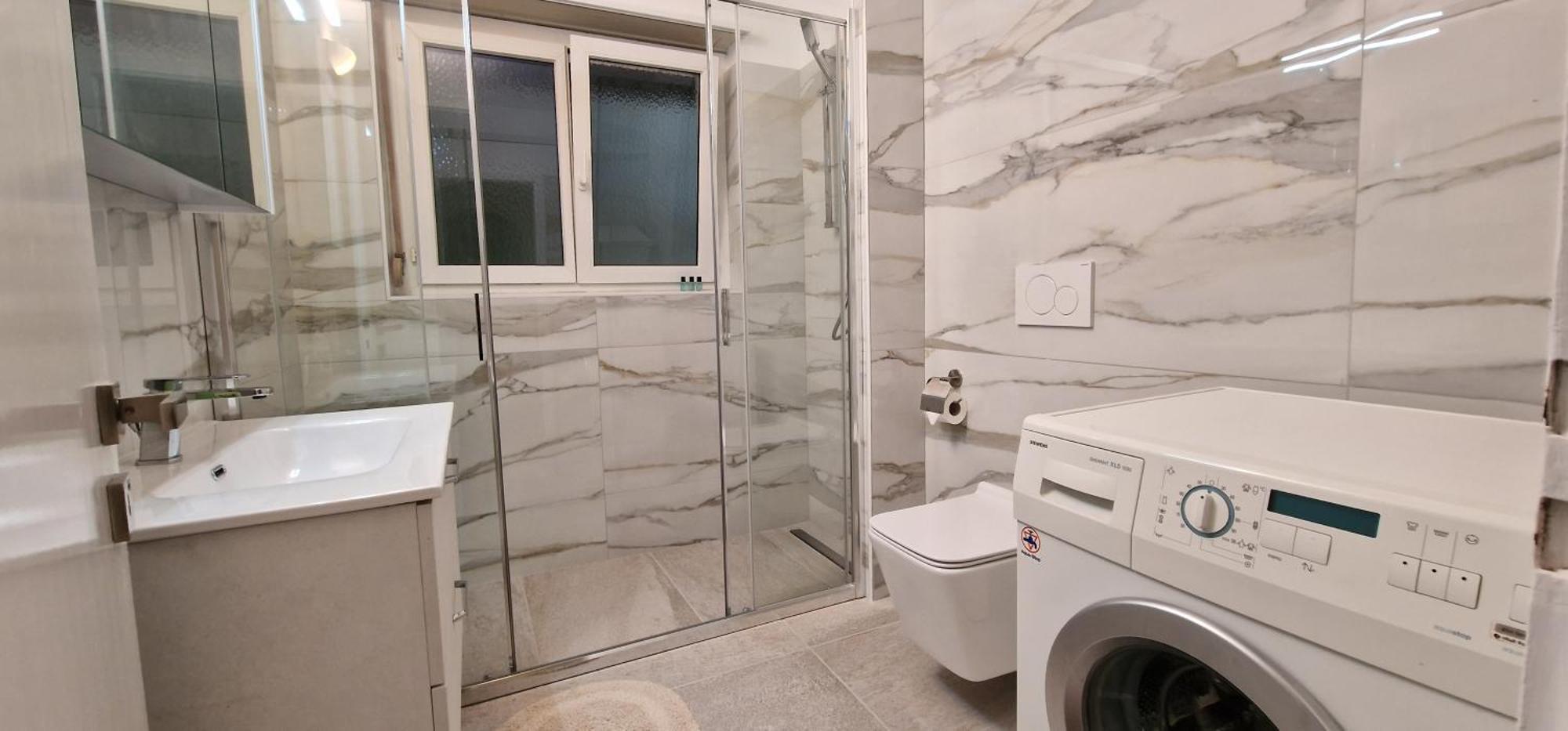 Lugano Lakeview Apartment Private Parking & Self Check-In Luaran gambar